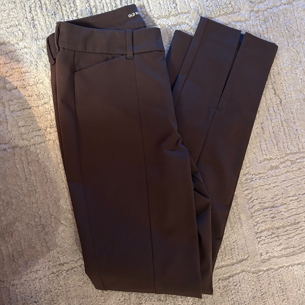 Old Navy Women’s Dark Brown Pixie Dress Pants